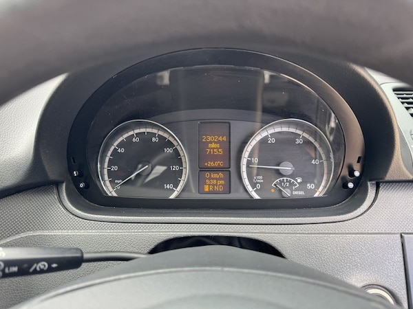 Used Mercedes-Benz Vito 2013 for sale - 75346932: Photo 19
