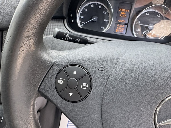 Used Mercedes-Benz Vito 2013 for sale - 75346932: Photo 22