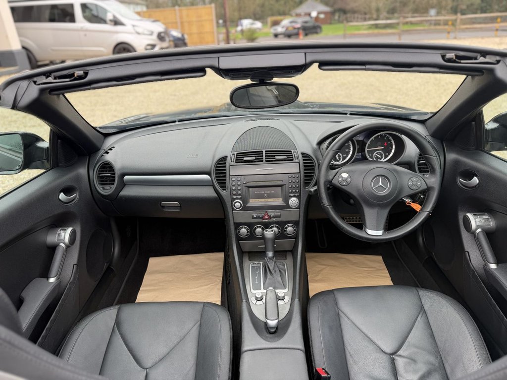 Used Mercedes-Benz SLK 2008 for sale - 77692788: Photo 12