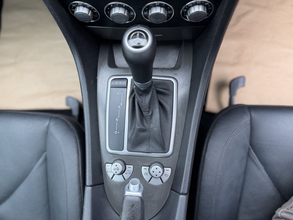 Used Mercedes-Benz SLK 2008 for sale - 77692788: Photo 23