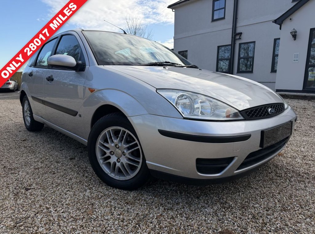 Used Ford Focus 2003 for sale - 76654306: Photo 1