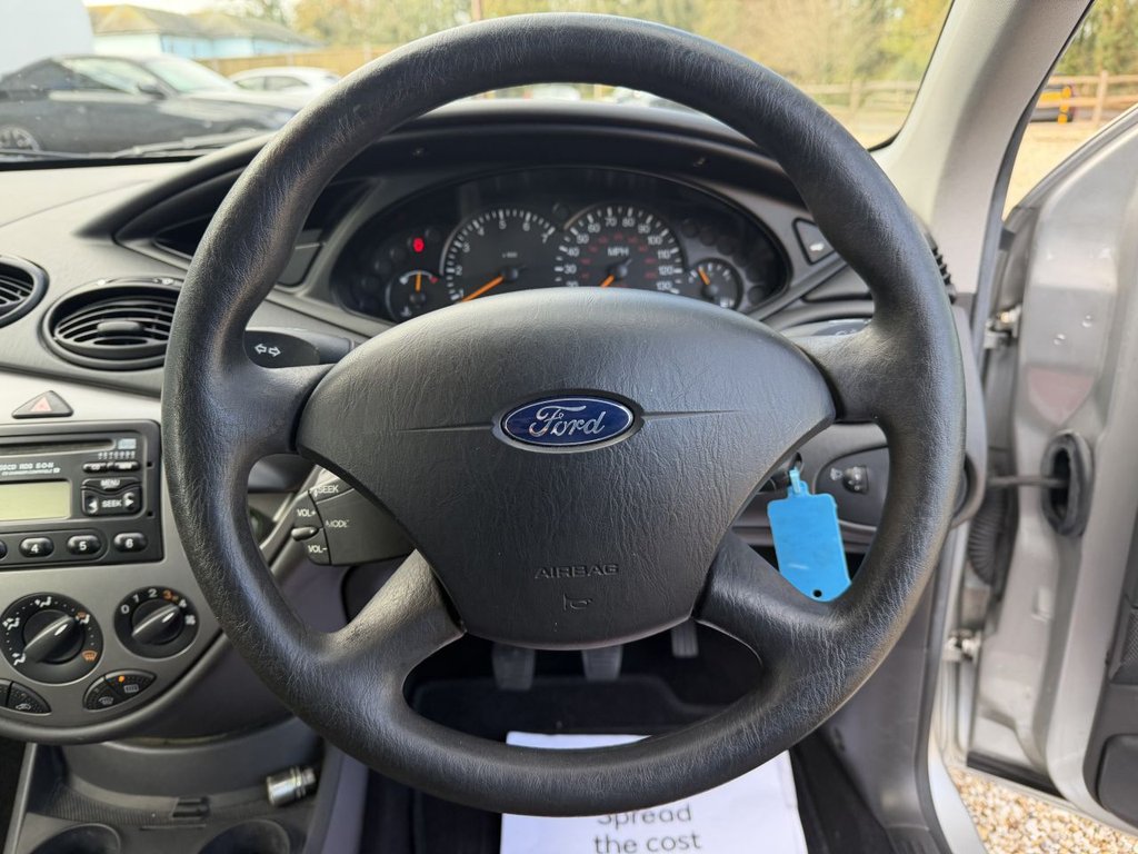 Used Ford Focus 2003 for sale - 76654306: Photo 18