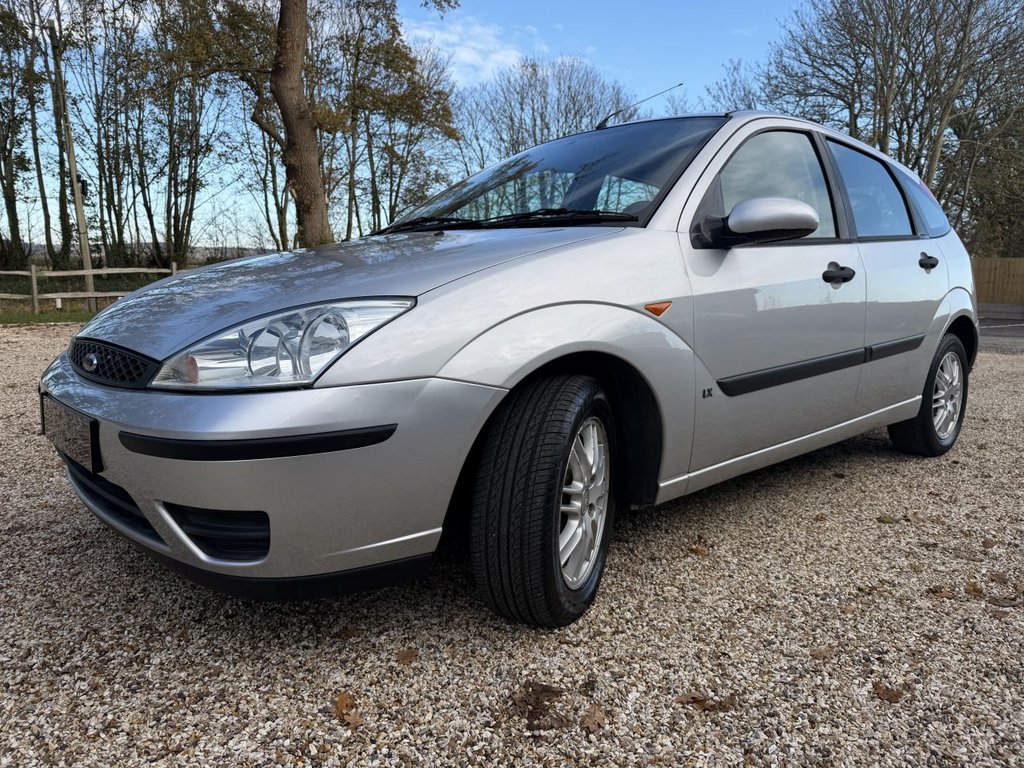 Used Ford Focus 2003 for sale - 76654306: Photo 3