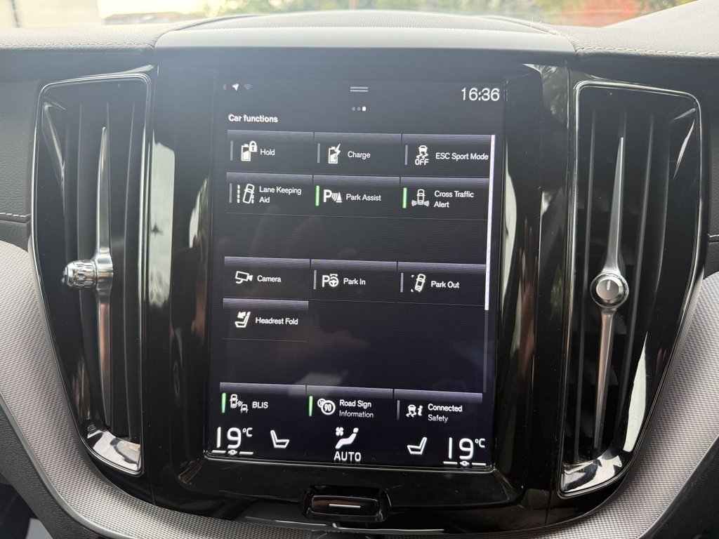 Used Volvo XC60 2020 for sale - 77139431: Photo 21