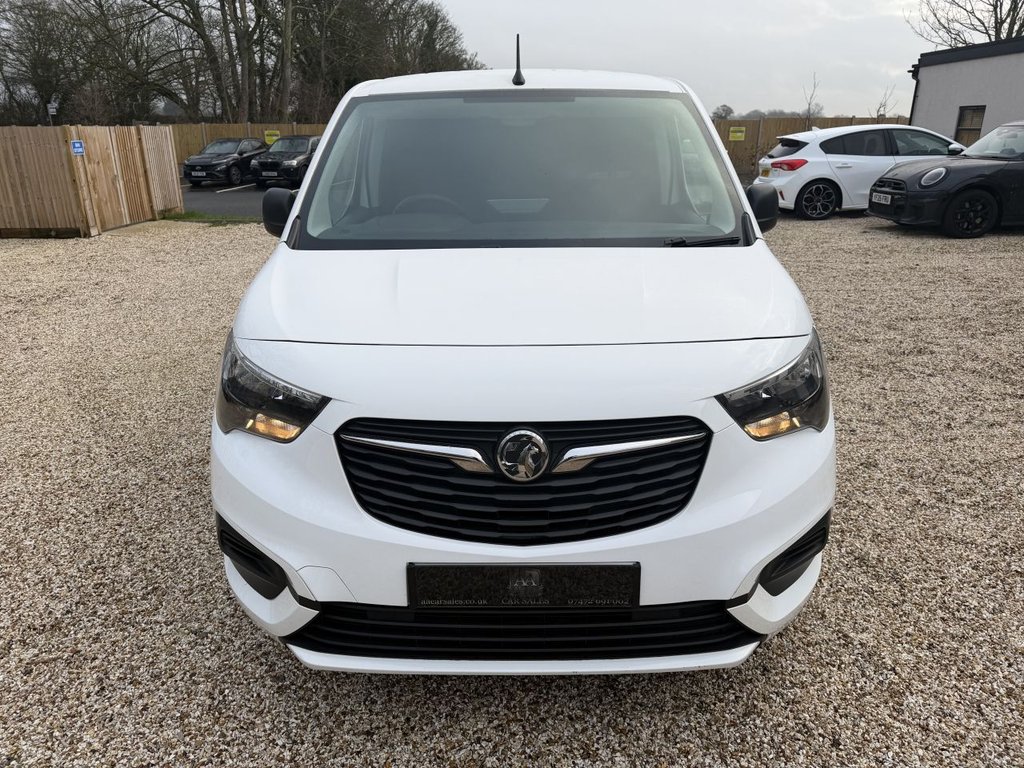 Used Vauxhall Combo 2019 for sale - 77765150: Photo 3