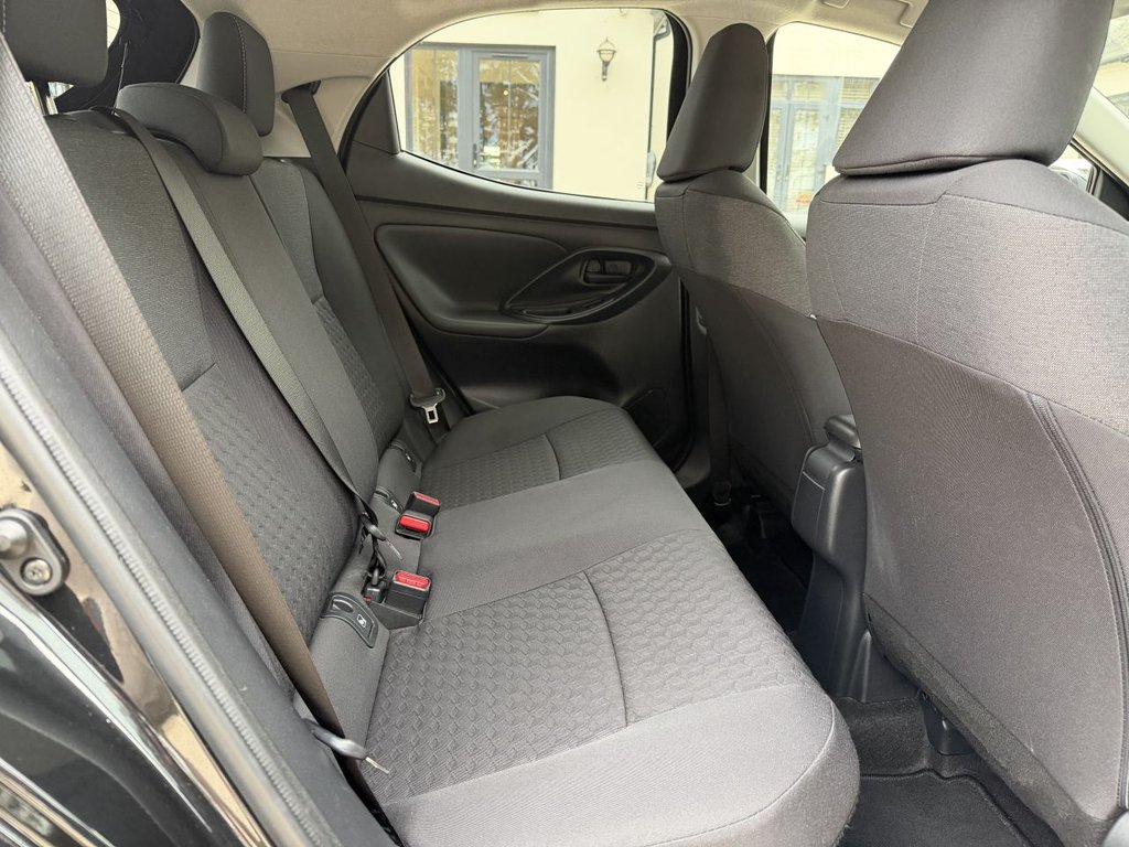 Used Toyota Yaris 2022 for sale - 76469875: Photo 16