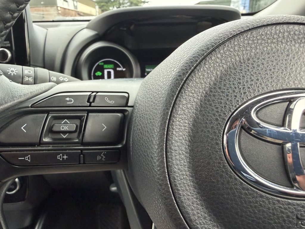 Used Toyota Yaris 2022 for sale - 76469875: Photo 20