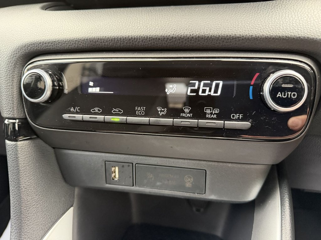 Used Toyota Yaris 2022 for sale - 76469875: Photo 24