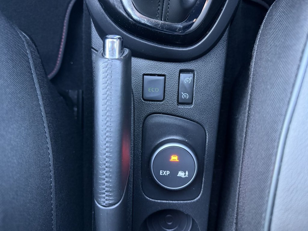 Used Renault Captur 2016 for sale - 76655452: Photo 32