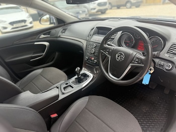 Used Vauxhall Insignia 2009 for sale - 76273215: Photo