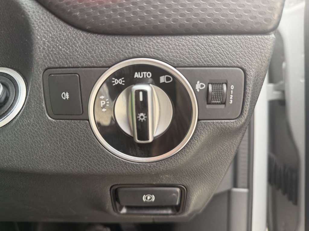 Used Mercedes-Benz A-Class 2018 for sale - 78082624: Photo 31