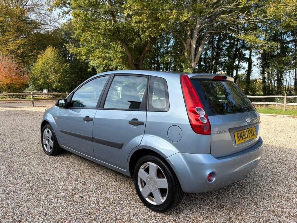 Used Ford Fiesta 2006 for sale - 76345813: Photo 4