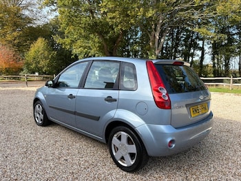 Used Ford Fiesta 2006 for sale - 76345813: Photo