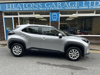 Used Toyota Yaris Cross 2023 for sale - 76878438: Photo