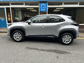 Used Toyota Yaris Cross 2023 for sale - 76878438: Photo