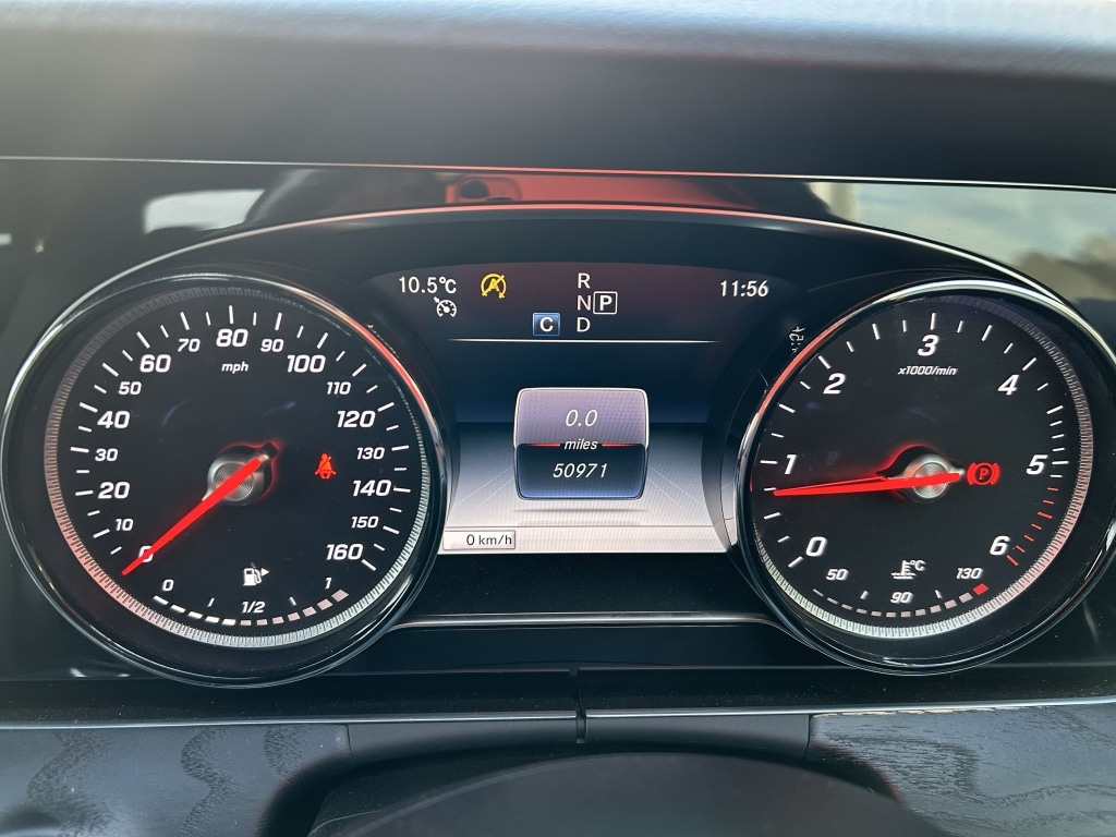 Used Mercedes-Benz E Class 2018 for sale - 76958897: Photo 10