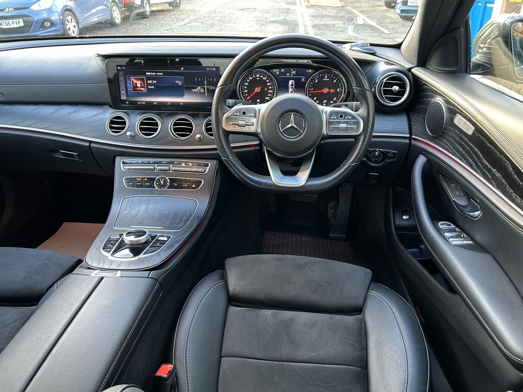 Used Mercedes-Benz E Class 2018 for sale - 76958897: Photo 9