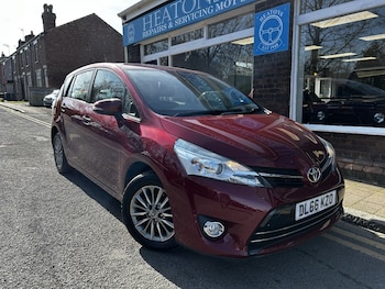Used Toyota Verso 2017 for sale - 78108106: Photo