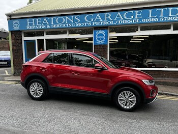 Used Volkswagen T-Roc 2023 for sale - 78513002: Photo