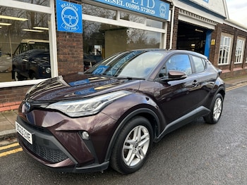 Used Toyota C-HR 2023 for sale - 76903818: Photo