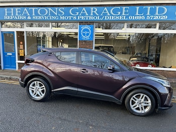 Used Toyota C-HR 2023 for sale - 76903818: Photo