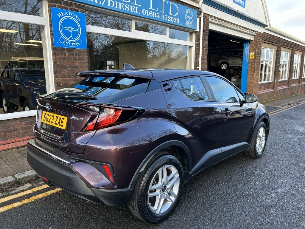 Used Toyota C-HR 2023 for sale - 76903818: Photo 5