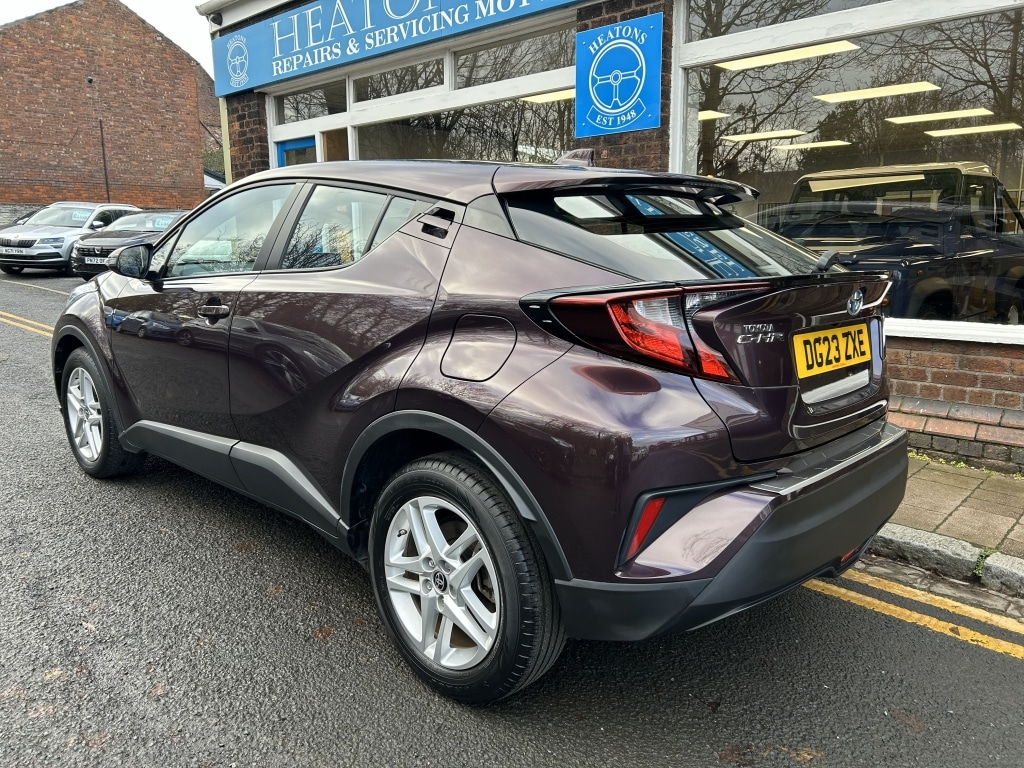 Used Toyota C-HR 2023 for sale - 76903818: Photo 6