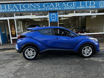 Used Toyota C-HR 2022 for sale - 77745239: Photo