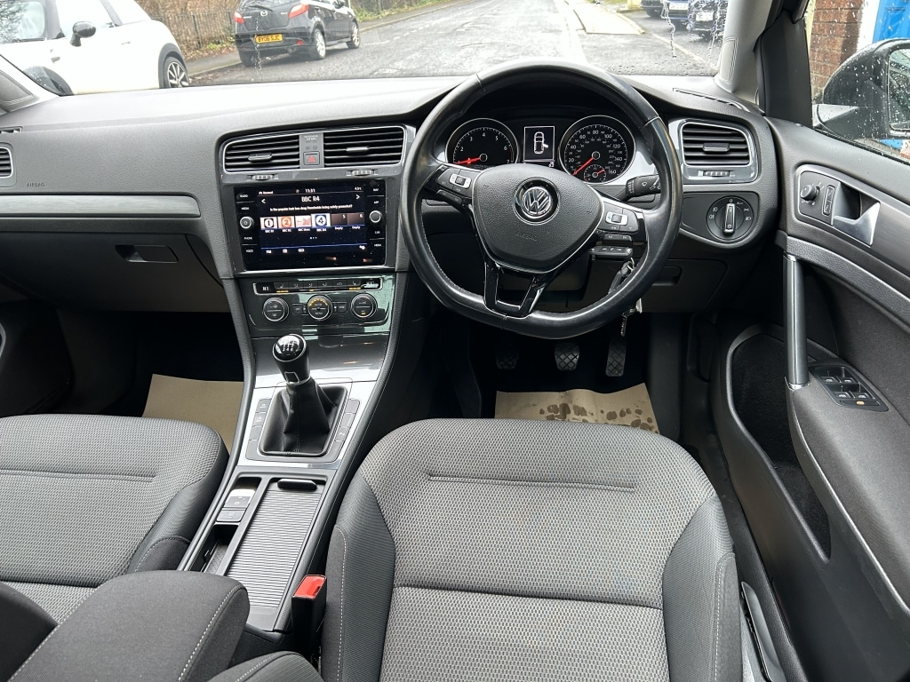 Used Volkswagen Golf 2020 for sale - 77365610: Photo 10