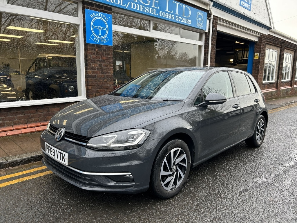 Used Volkswagen Golf 2020 for sale - 77365610: Photo 2