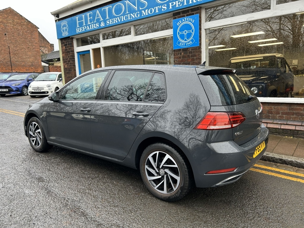 Used Volkswagen Golf 2020 for sale - 77365610: Photo 6