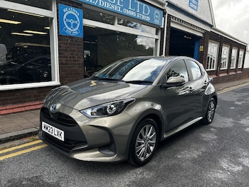 Used Toyota Yaris 2023 for sale - 79069421: Photo