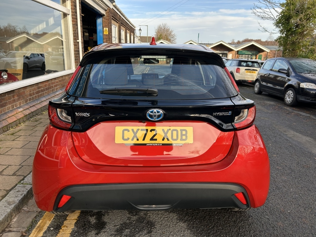 Used Toyota Yaris 2022 for sale - 76906422: Photo 6