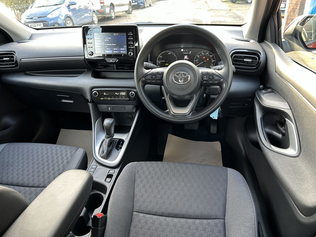 Used Toyota Yaris 2022 for sale - 76906422: Photo 9