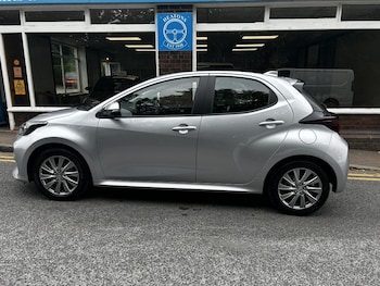 Used Toyota Yaris 2023 for sale - 79285555: Photo