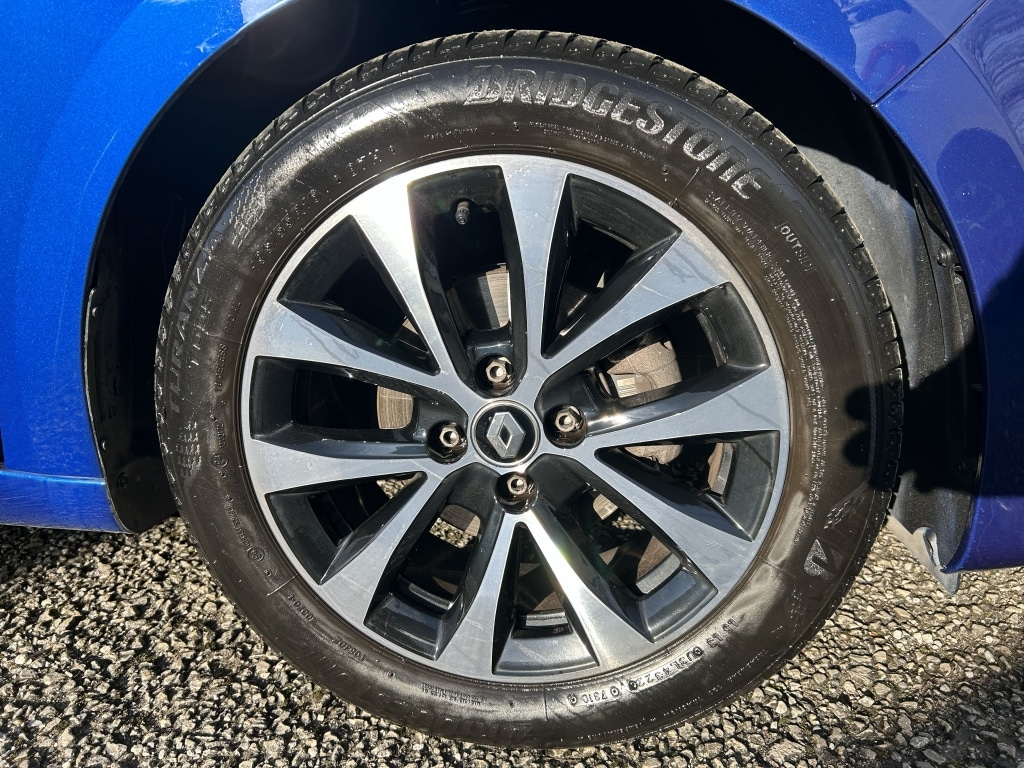 Used Renault Clio 2022 for sale - 77363232: Photo 11