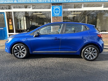 Used Renault Clio 2022 for sale - 77363232: Photo