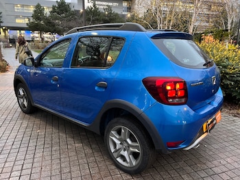 Used Dacia Sandero Stepway 2017 for sale - 78877695: Photo