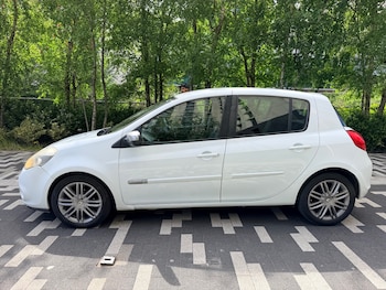 Used Renault Clio 2011 for sale - 78945963: Photo