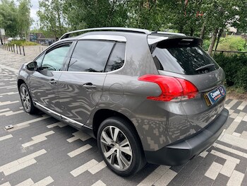 Used Peugeot 2008 2014 for sale - 78947609: Photo