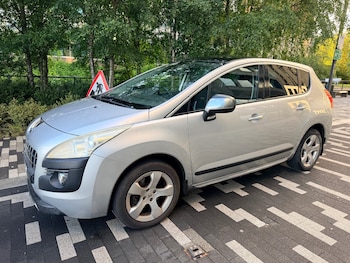Used Peugeot 3008 2010 for sale - 78876919: Photo