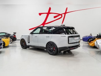 Used Land Rover Range Rover 2022 for sale - 79023082: Photo