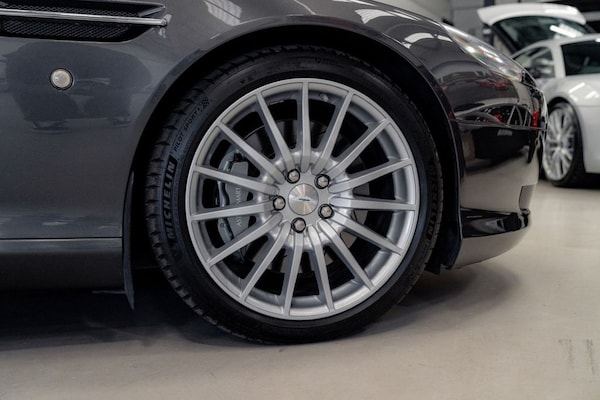 Used Aston Martin DB9 2007 for sale - 74072457: Photo 4