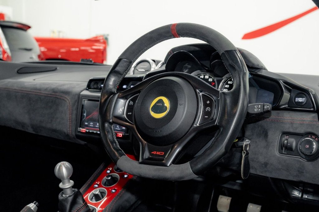 Used Jaguar F-Type 2017 for sale - 77575854: Photo 33