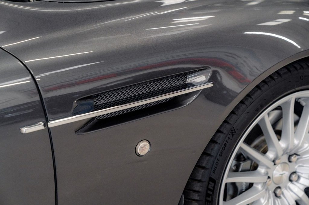 Used Aston Martin DB9 2007 for sale - 76445898: Photo 17