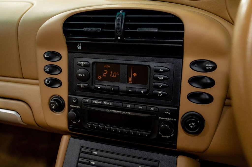 Used Porsche 911 2004 for sale - 76039891: Photo 20