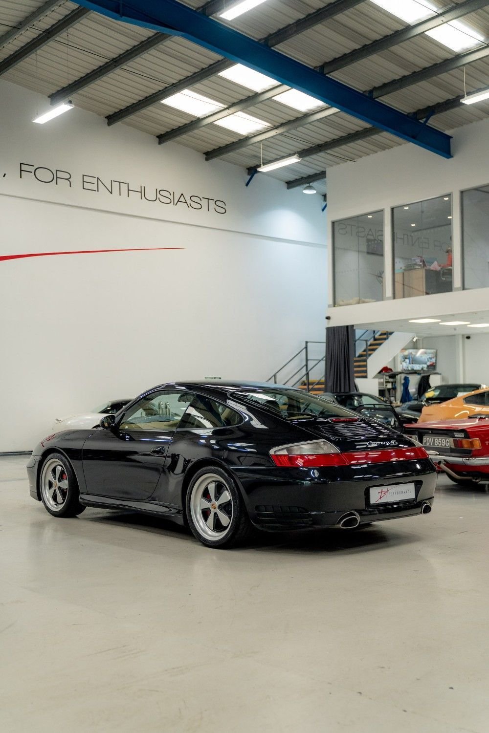 Used Porsche 911 2004 for sale - 76039891: Photo 34