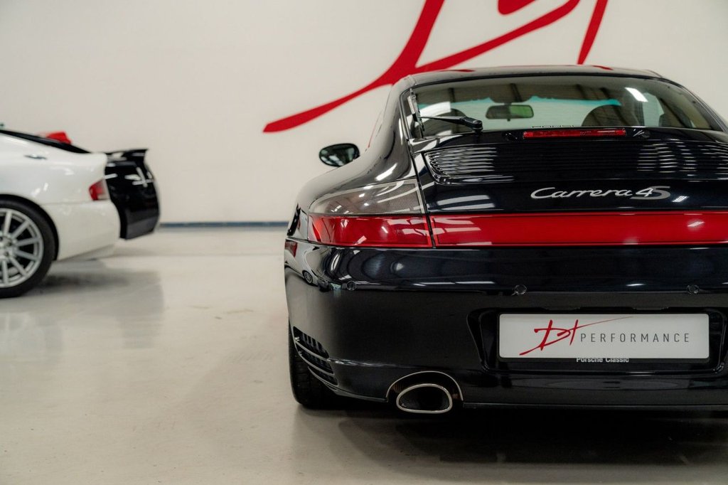 Used Porsche 911 2004 for sale - 76039891: Photo 43