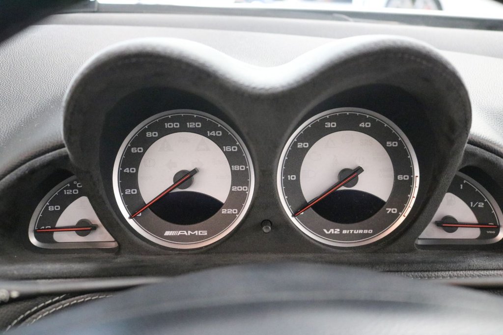 Used Mercedes-Benz SL 2005 for sale - 76934778: Photo 28