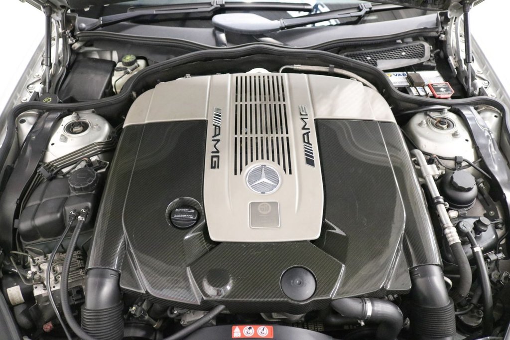 Used Mercedes-Benz SL 2005 for sale - 76934778: Photo 36